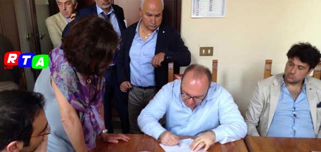 630_sindaco-galdi-cava-de-tirreni_firma