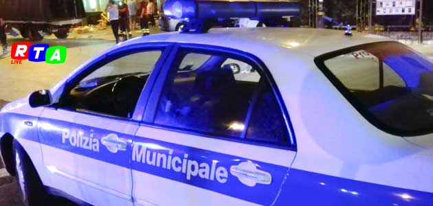 630_polizia-municipale_vigili-urbani_traffico_incindente_citta_comandante