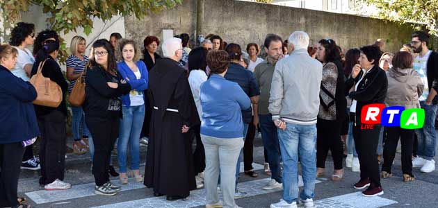 630_sit-in-_acqua-pubblica_sarno_scuola_foce