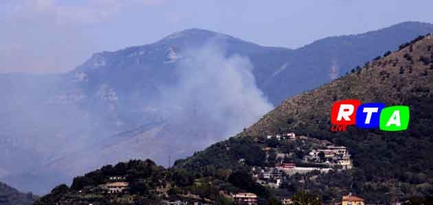 1_incendio-cava-de-tirreni-collina-protezione-civile