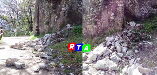 640-caduta-muro-parco-fienga-nocera-rtlalive