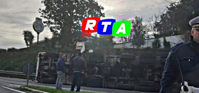 Tir-ribaltato