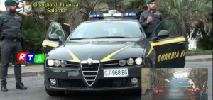 GUARDIA-DI-FINANZA-AUTO-BULGARE-SEQUESTRATE-RTALIVE