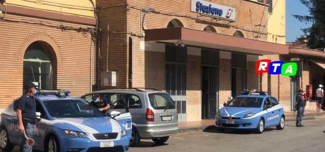 cava-de-tirreni-polizia-di-stato-controlli-rtalive-stazione