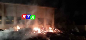 2-incendio-deposito-marina-militare-castel-san-giorgio-rtalive