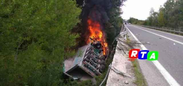 camion-si-ribalta-incidente-autostrada-molise-rtalive