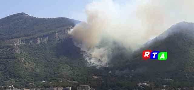 incendio-montagna-nocera-superiore-rtalive