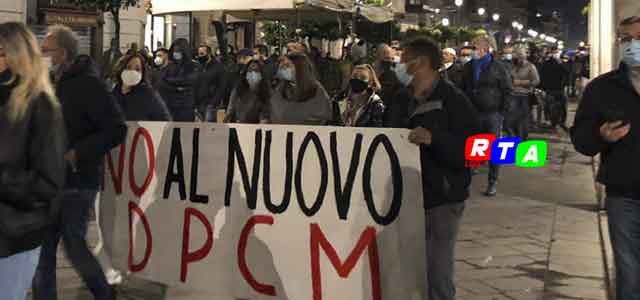 2-cava-de-tirreni-contro-il-dpcm-rtalive