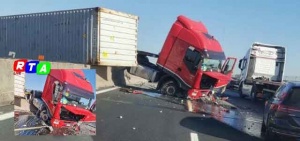 incidente-autostrada-napoli-rtalive-tangenziale