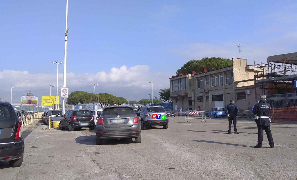 pagani-drive-in-mercato-ortofrutticolo-rtalive-tamponi-covid