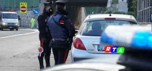 1-CARABINIERI-POSTO-DI-BLOCCO-RTALIVE