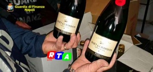 spumante-contrabbando-san-giuseppe-vesuviano-sequestro-rtalive