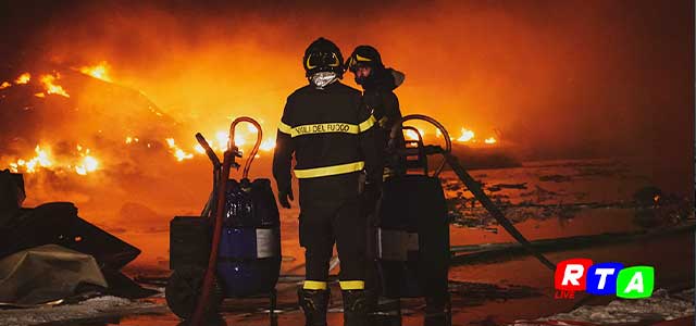 1-incendio-vigili-del-fuoco-fosso-imperatore-RTAlive