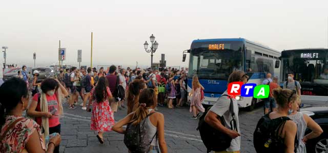 trasporti-pubblici-costiera-amalfitana-bus-pullman-RTAlive