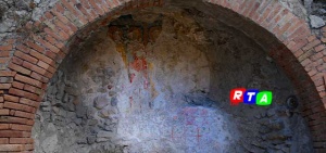 restauro-affresco-castello-del-parco-RTAlive