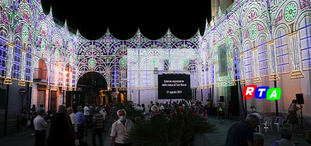 luminarie-san-rocco-festa-siano-religione-RTAlive