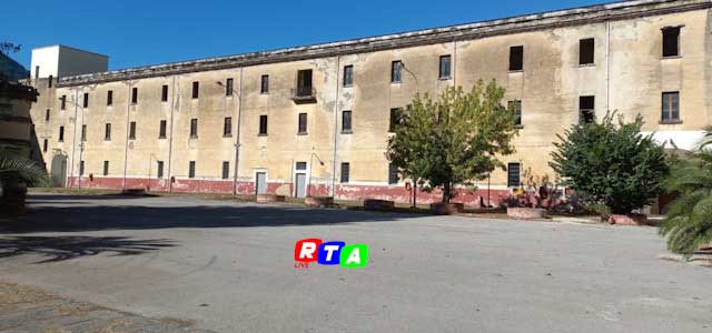 1-interno-caserma-tofano-Nocera-Inferiore-RTAlive