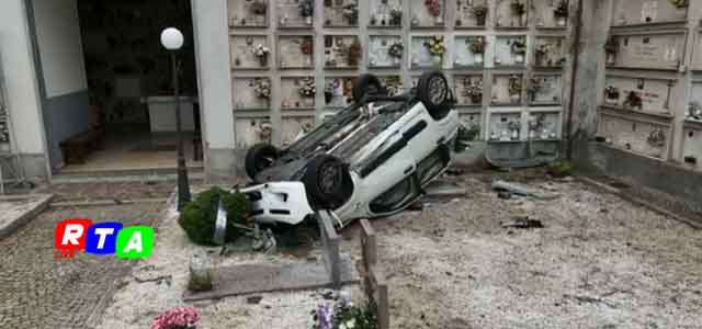 cade-con-auto-nel-cimitero-RTAlive