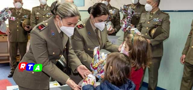 esercito-Vulture-dono-uova-di-pasqua-ospedale-nocera-inferiore-RTAlive