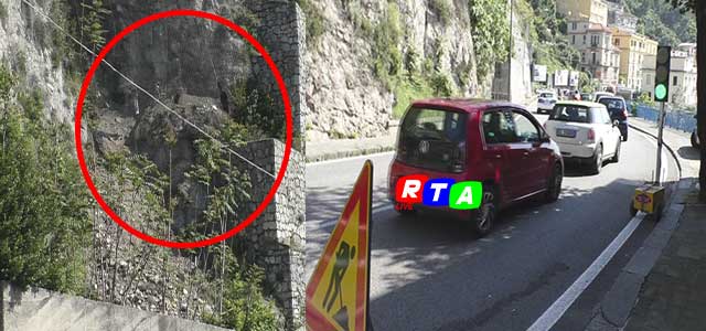 crollo-costone-vietri-salerno-cicolazione-rallentata-RTAlive