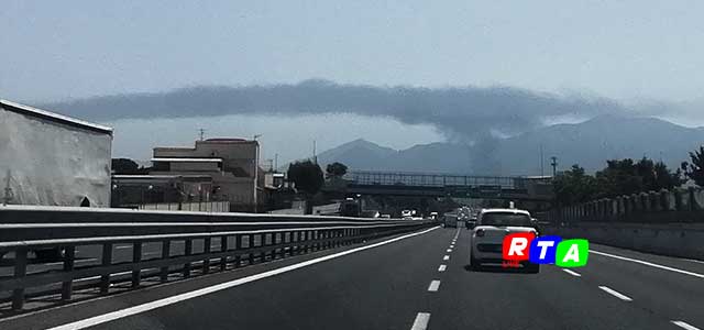 incendio-la-torrente-Sant-Antonio-Abate-RTAlive