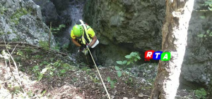 2-soccorso-alpino-e-speleologico-del-Molise-recupero--ragazza-nocerina-Elia-Caroccia-RTAlive