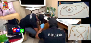 Polizia-di-Stato-recupero-refurtiva-Salerno-Pagani-RTAlive-ladri-appartamento