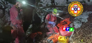 Soccorso-Alpino-e-Speleologico-Campania-RTAlive-Grotta-del-Falco