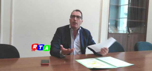 Paolo-De-Maio-conferenza-stampa-dimissioni-consiglieri-RTAlive