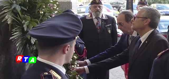 Questore-Conticchio-Salerno-commemorazione-dei-defunti-Polizia-di-Stato-RTAlive