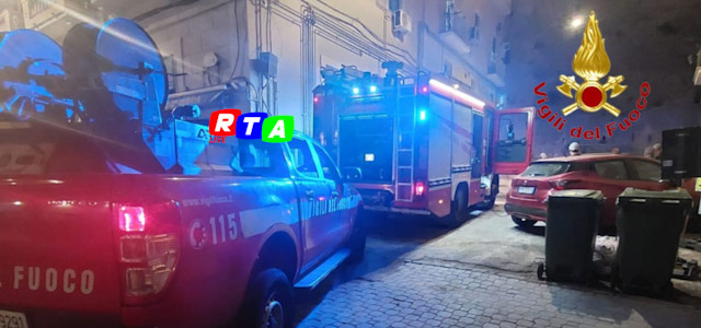 incendio-salerno-via-porto