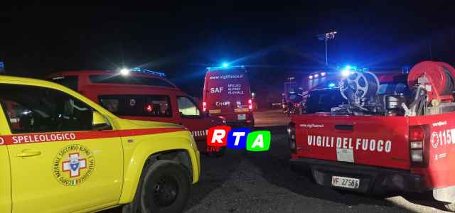 4_soccorsi-vigili-del-fuoco-speologi-soccorso-alpino-sarno-ragazzo-disperso-rtalive