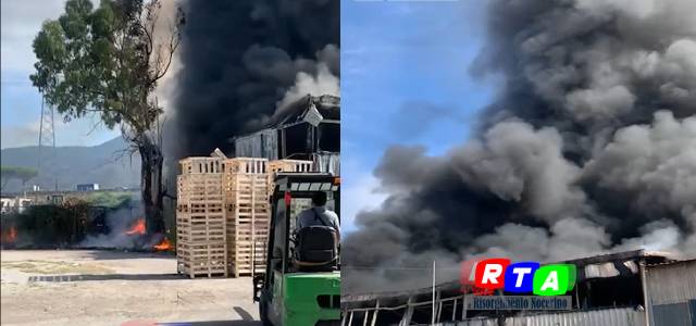 alt=incendio capannone
